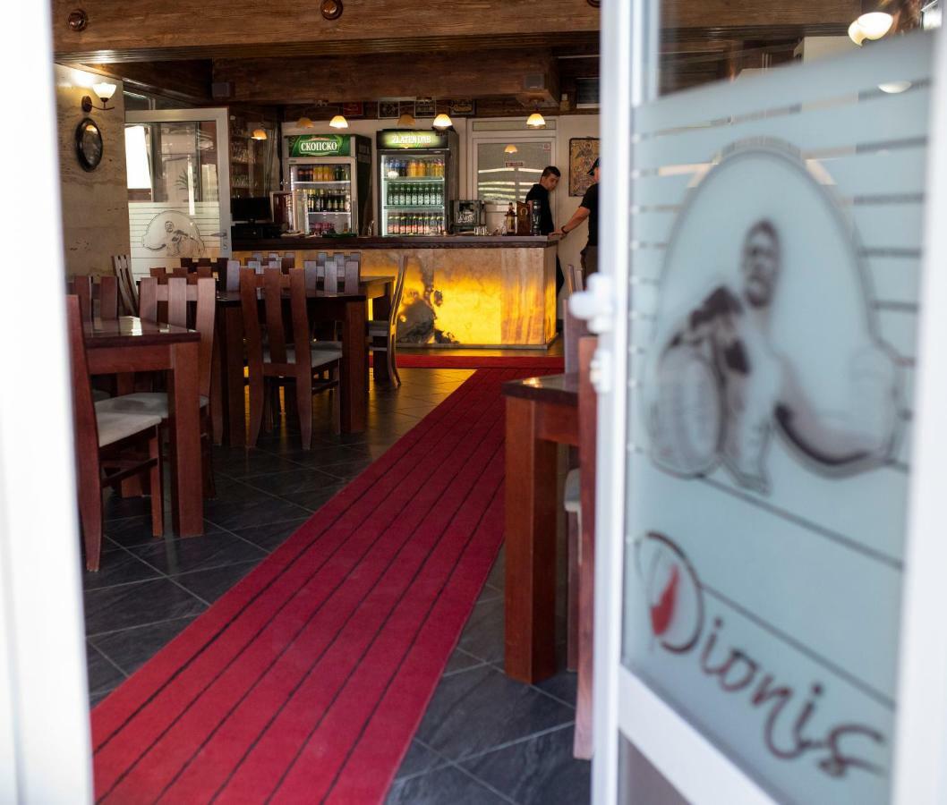 Dionis Rooms & Apartments Prilep Eksteriør bilde