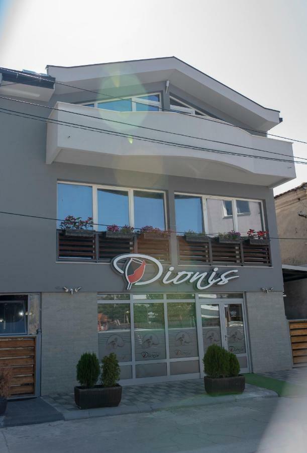 Dionis Rooms & Apartments Prilep Eksteriør bilde