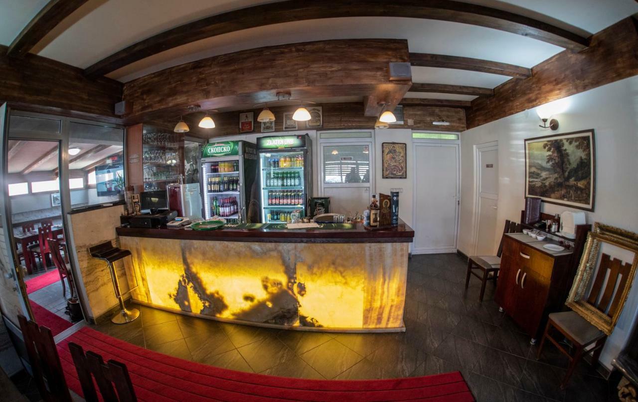 Dionis Rooms & Apartments Prilep Eksteriør bilde